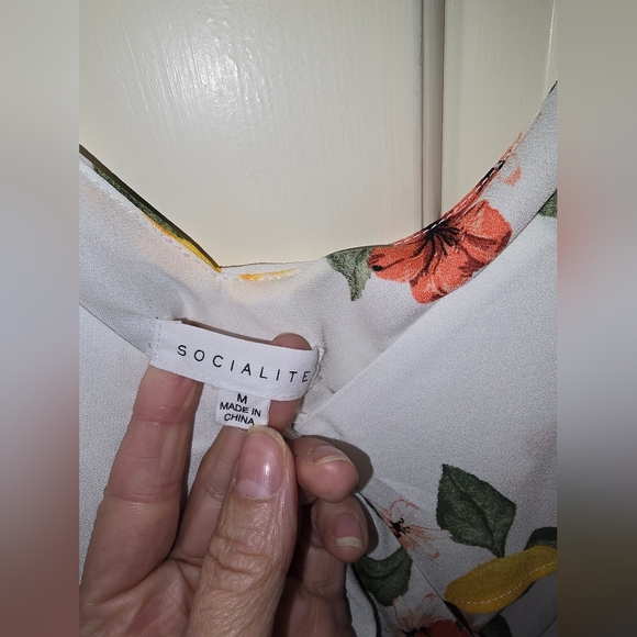 Socialite Size M Medium, Lemon, Wrap, High Low Dress - Picture 3 of 4